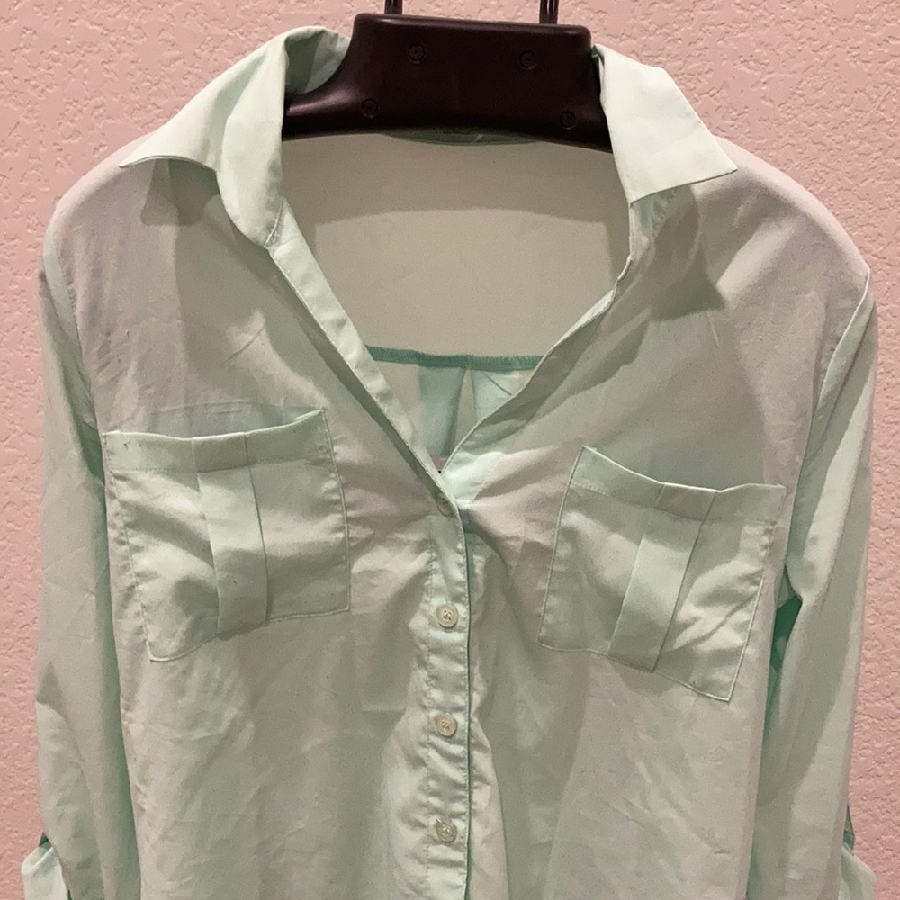 Mint button down - Picture 2 of 4